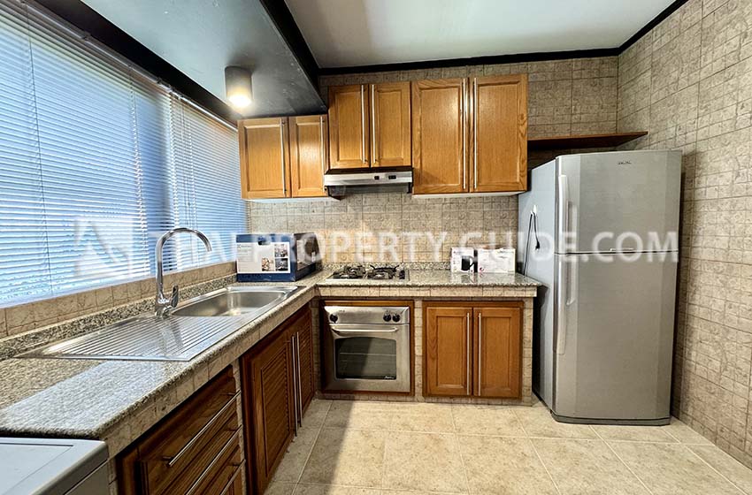 Penthouse in Phaholyothin 